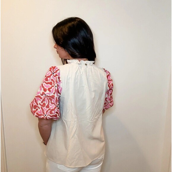 Entro Top Embroidered Puff Sleeves Size J-Was vibes NWT Beautiful Elegant - Picture 3 of 13